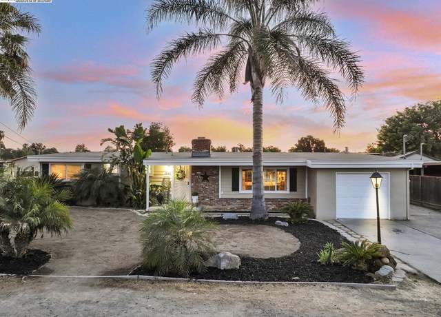 Property at 1941 Eden Plains Rd, Brentwood, CA 94513, 3 beds, 2 baths