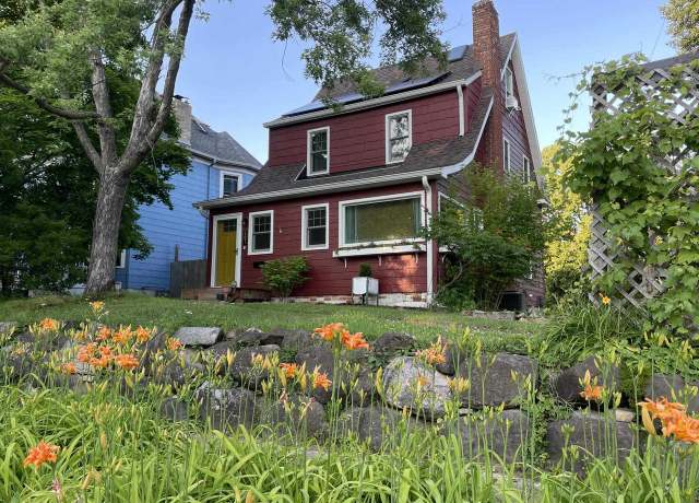Property at 501 North St, Madison, WI 53704, 4 beds, 1.5 baths