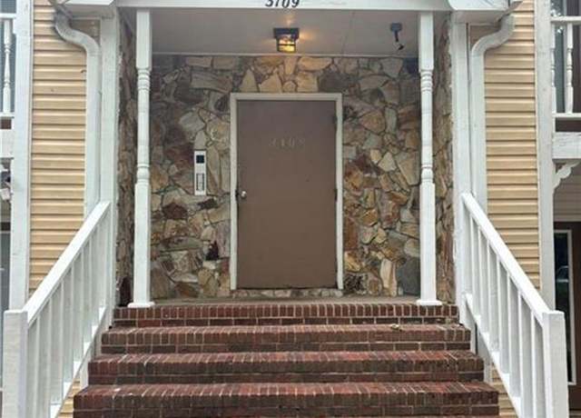Property at 3109 Darden Rd Unit B, Greensboro, NC 27407, 2 beds, 2 baths