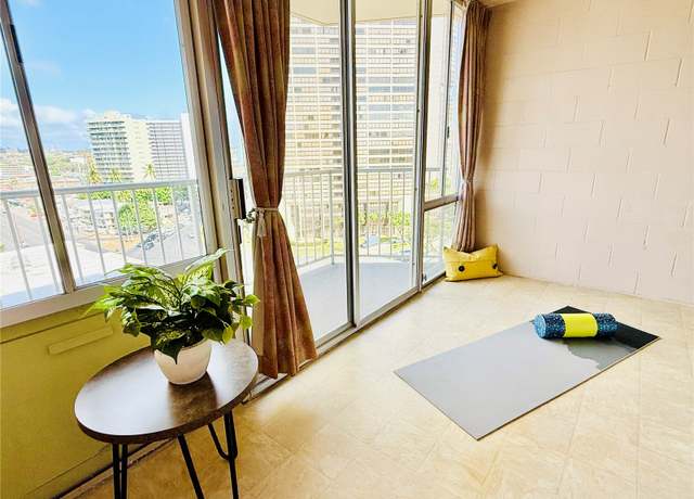Property at 2474 Kapiolani Blvd #1104, Honolulu, HI 96826, 2 beds, 2 baths