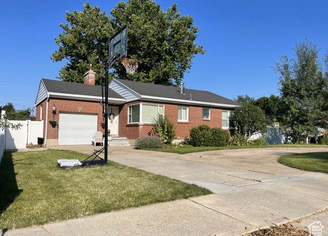 Property at 491 N 150 E, Kaysville, UT 84037, 4 beds, 2 baths