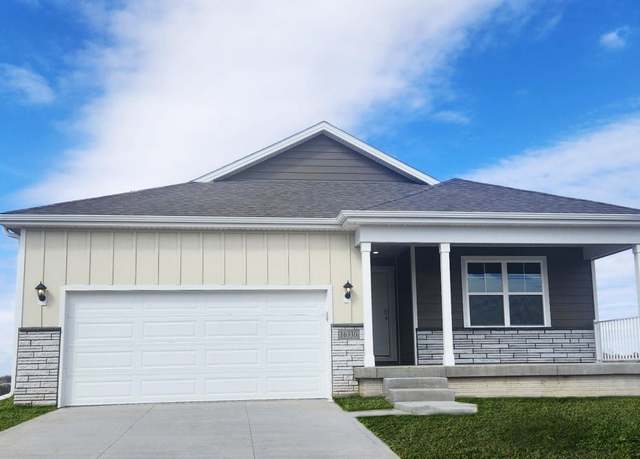 Property at 13622 Whitmore St, Omaha, NE 68142, 4 beds, 3 baths