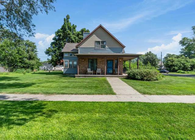 Property at 340 E 7th St, North Bend, NE 68649, 6 beds, 4 baths