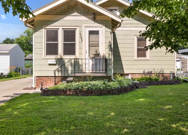 Property at 4104 1st St, Des Moines, IA 50313, 2 beds, 2 baths