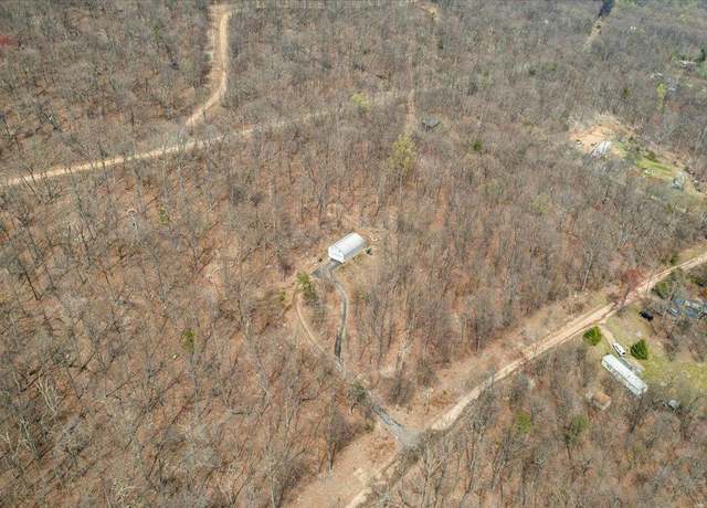 Property at 468 Falconwood Dr, Paw Paw, WV 25434, 1 bed, 1 bath