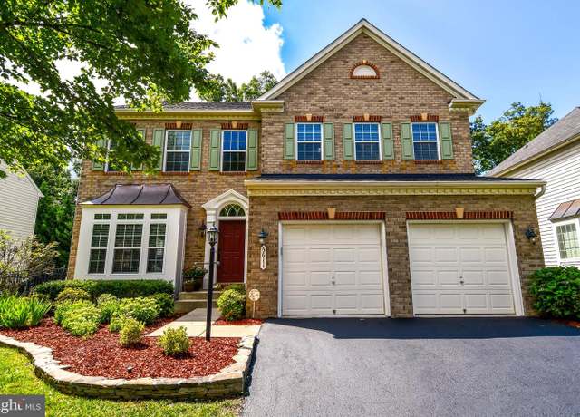 Property at 5611 Victory Loop, Manassas, VA 20112, 4 beds, 4.5 baths