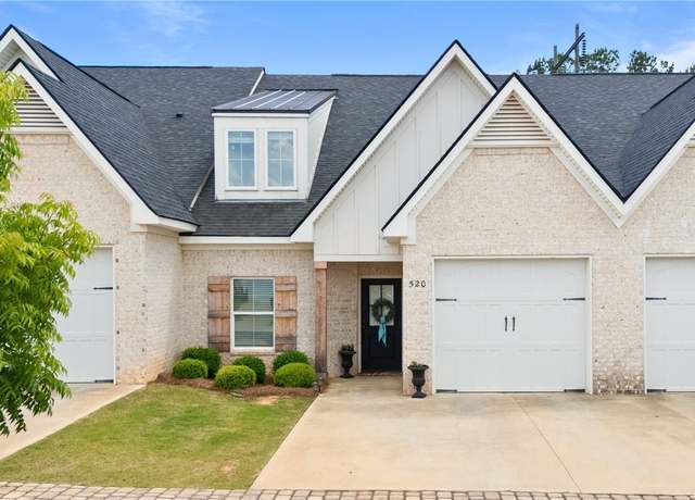 Property at 520 Cloverdale Dr, Auburn, AL 38630, 3 beds, 3 baths
