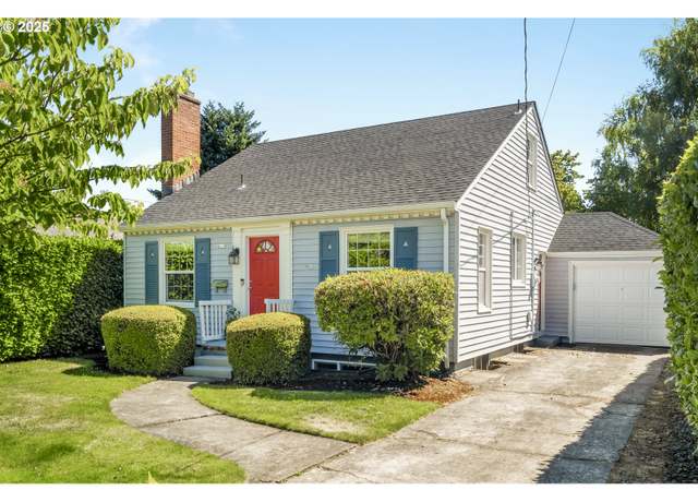 Property at 4116 NE 70th Ave, Portland, OR 97218, 4 beds, 1 bath