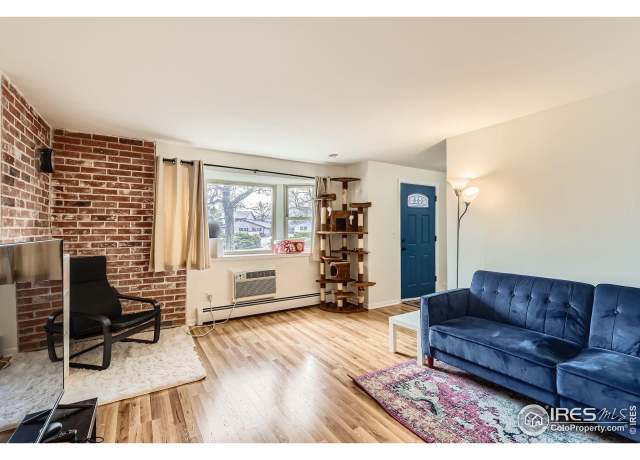 Property at 62 Newark St Unit C, Aurora, CO 80012, 2 beds, 1.5 baths