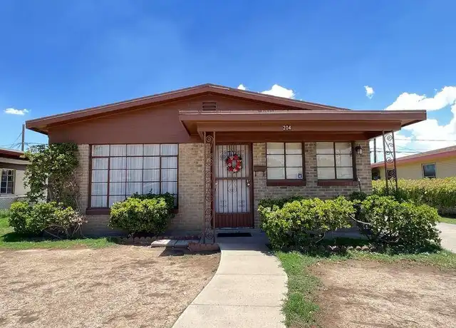 Property at 204 Cherry St, El Paso, TX, 79915, 3 beds, 1 bath, [object Object]