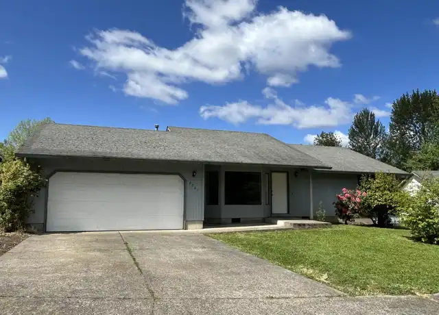 Property at 6701 SE 115th Ave, Portland, OR, 97266, 3 beds, 2 baths, [object Object]