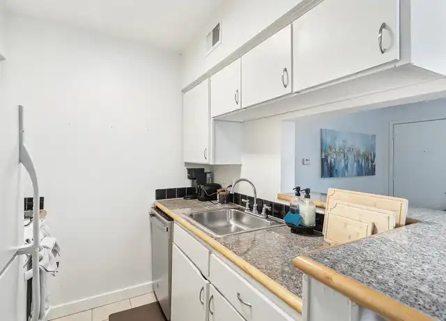 Property at The Parker at Hyde Park - 3107 Speedway, Austin, TX, 78705, 1 bed, 1 bath, [object Object]