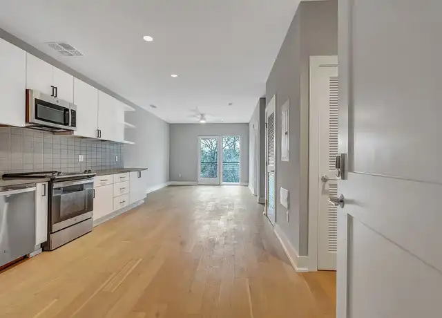 Property at 601 E 39th St, Savannah, GA, 31401, 0-2 beds, 1-2 bath, [object Object]